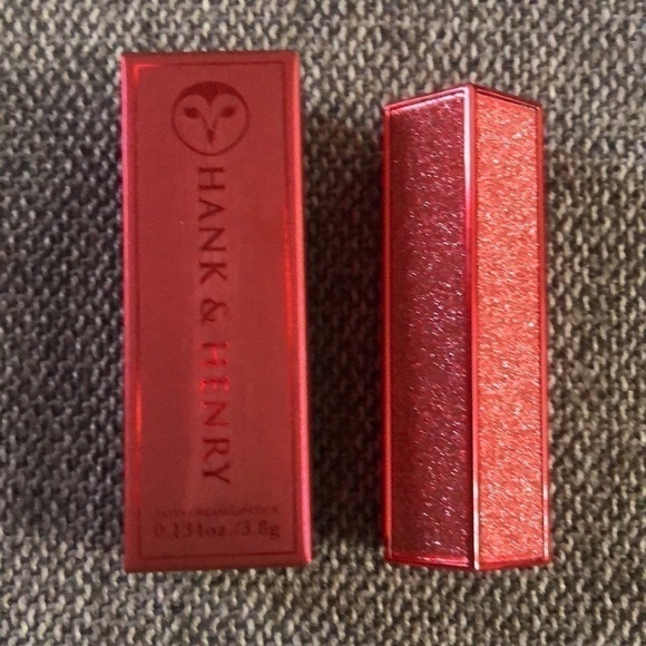 NEW Hank & Henry Satin Cream Lipstick In Te Amo - Picture 13 of 15
